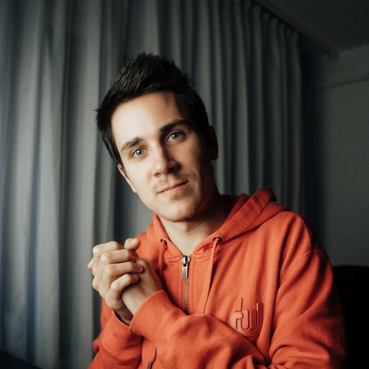 Ava Tremblay - Founder of Honey Suckle Hub