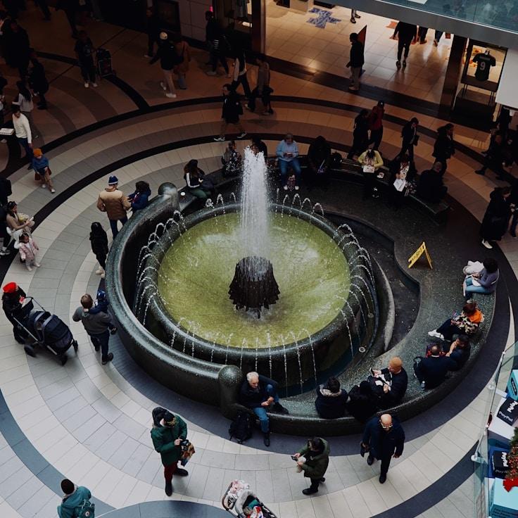 Family-friendly shopping and daily life in Canada